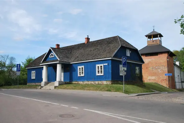 Здание почты XIX в и башня исторического музея Жилой дом ул Karaimų 13 - фото 16