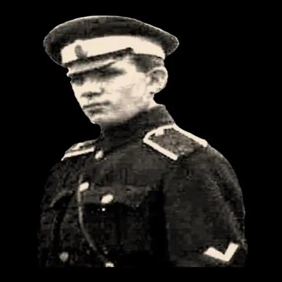 Павел Макаров 20 лет Адъютант Главнокомандующего Вооруженными Силами Юга - фото 4