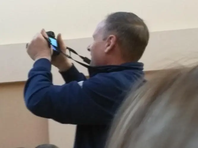 Ну а в зале для девушек устроили праздничные эстафеты Мы прыгали через канат - фото 10