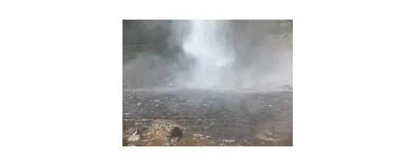 108 У пруда в основании водопада Гокта 109 Вид на облачные джунгли по дороге к - фото 107