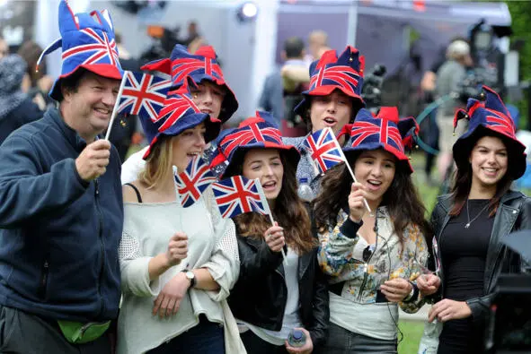 Большинство населения страны составляют англичане Коренные жители шотландцы - фото 7