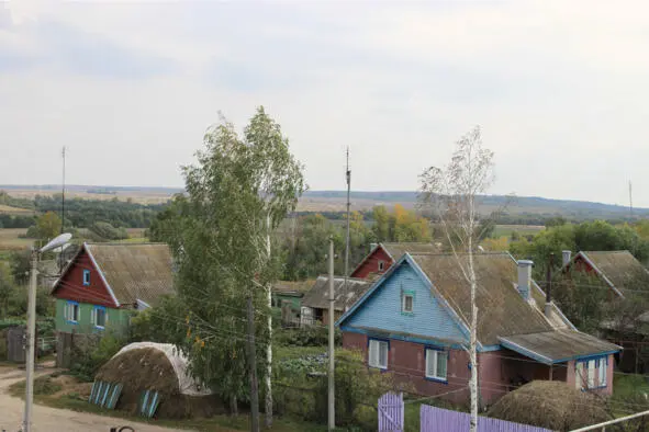 Село Волхонщино 2016 год Родился в семье сельских учителей Мама Клавдия - фото 2