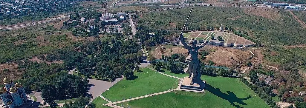 После кровопролитных боев на Мамаевом кургане остатки 9й мотострелковой - фото 41