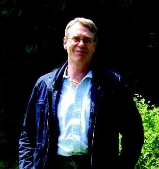 Как можно догадаться из такого определения следует что начинать придётся с - фото 15