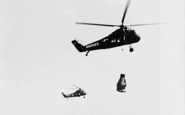 Это был первый космический актер США S6102711 5 мая 1961 г Члены - фото 24