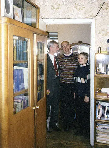 1226Л В Гришин Е С Дмитриев и А С Садиленко 251204 в квартире Ж А - фото 57