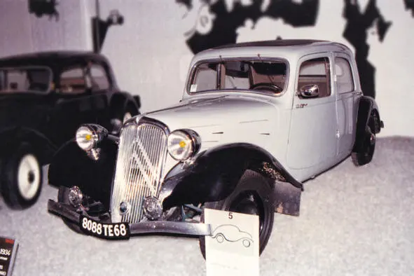 Citroёn 7 А 1934 г в экспонат Национального автомобильного музея в Мюлузе - фото 9