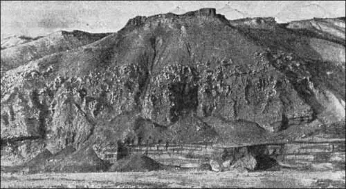 Рис 77 Красные песчаники с стяжениями гипса в холмах Арбисо На следующий день - фото 74