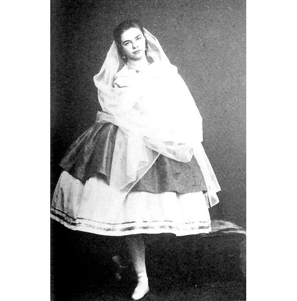 Екатерина Числова Числова Екатерина Гавриловна окончив хореографическое - фото 15