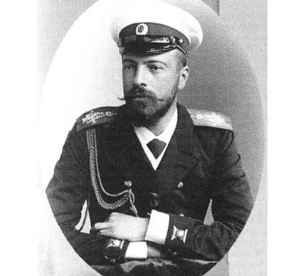 Великий Князь Александр Михайлович В этот день к театру приехал ещё один - фото 17