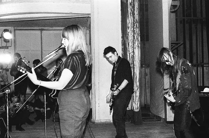 Москва 19 февраля 1989 года Янка Дягилева Игорь Жевтун Егор Летов концерт - фото 5
