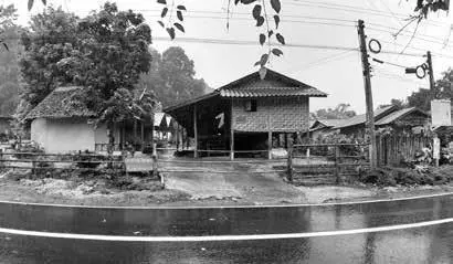 Плавучие дома Дома на воде распространены в северной части Таиланда Раньше и - фото 11
