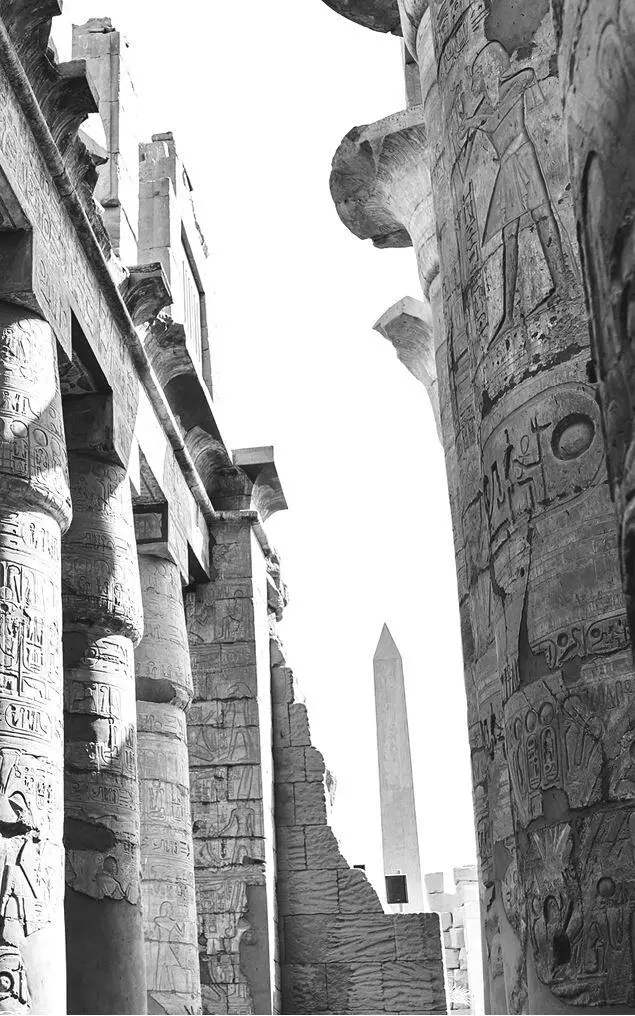 Рис 2 Храм Амона в Карнаке Гипостильный зал В отличие от многих других - фото 2