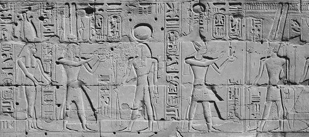 Рис 6 Египетский рельеф Гипостильный зал Карнакского храма должен был - фото 6