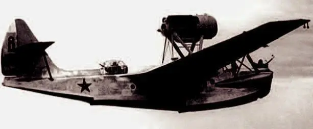 Самолет МБР2 В 1937 году из Училища имени Фрунзе несколько рот курсантов - фото 80