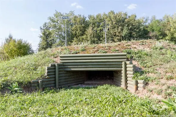 Блиндажslavsorgua Облака на востоке уже розовели когда Николай наткнулся - фото 6