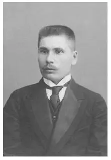 Дед Вася в 1914 году Воробьевы Михаил Никита Матвеевич Александр Борис - фото 10