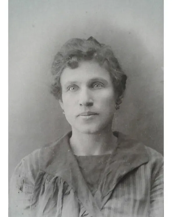 Бронислава Зброжек 1928г Заклятые друзья Элен Монтаниол Facebook - фото 4