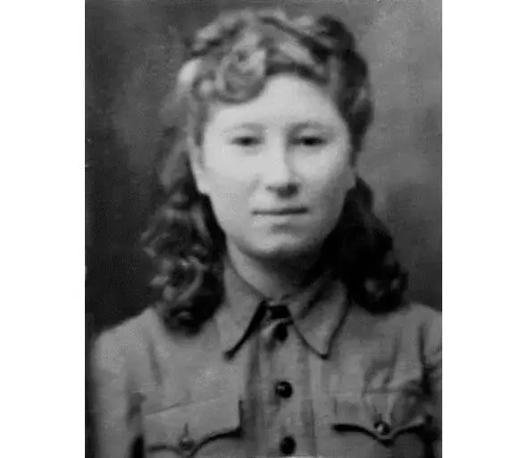 Яковлева Калишина Н П Краснодар 1943 год фото из личного архива Яковлева - фото 8