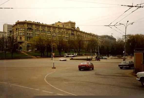 Москва На Старую площадь я пришел в пять утра меня научили что надо занимать - фото 44