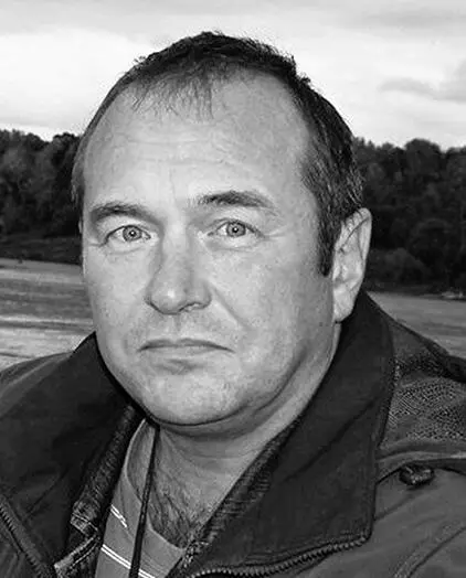 Бондарев Михаил Иванович родился в 1964 г в Калуге В 2000м году окончил - фото 10