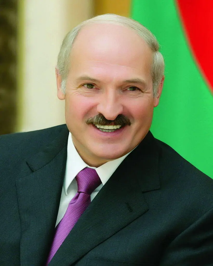 Президент Республики Беларусь АГ Лукашенко Предисловие На обложке - фото 1