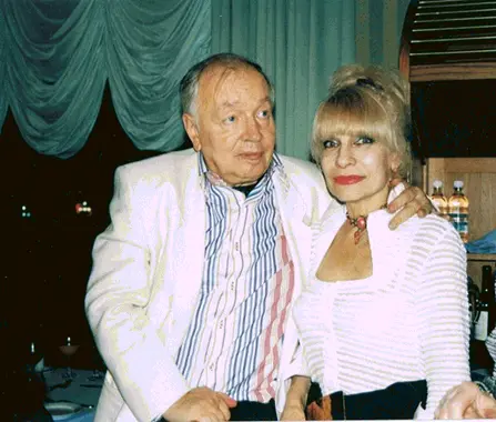 С Андреем Вознесенским после выступления Инны Богачинской в Москве Чтоб - фото 3