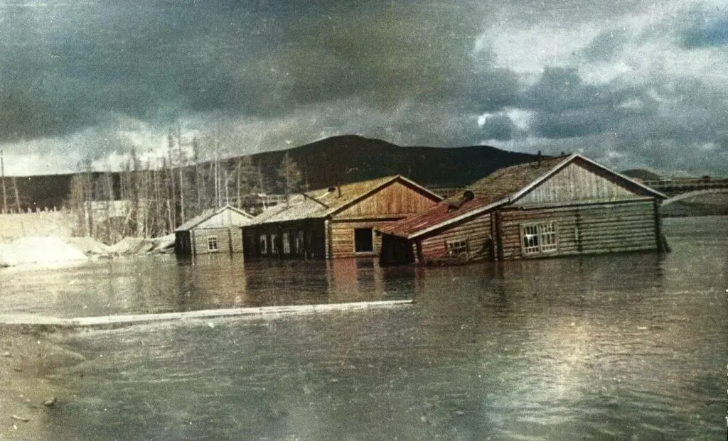 Фото 12 архив АНДорожевца 24 августа 1937 года Начало наводнения - фото 14