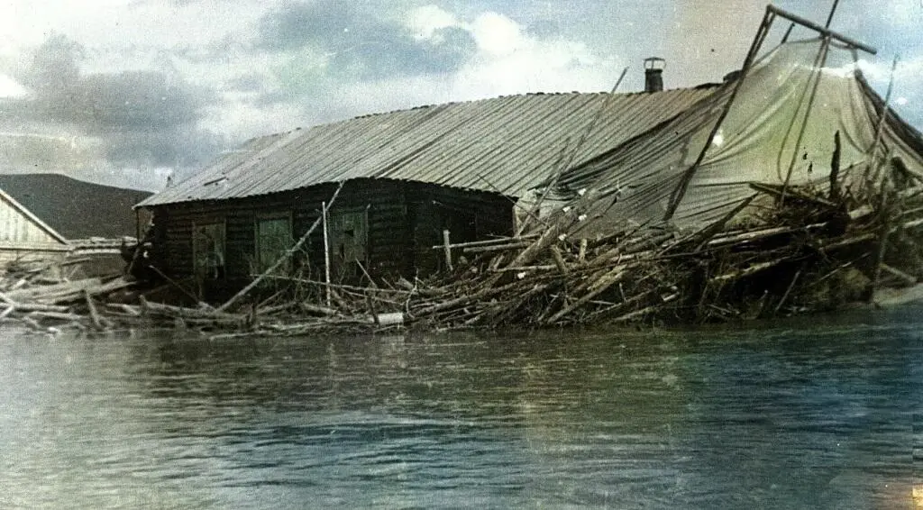 Фото 14 архив АНДорожевца 25 августа 1939 г Разрушена столовая - фото 16
