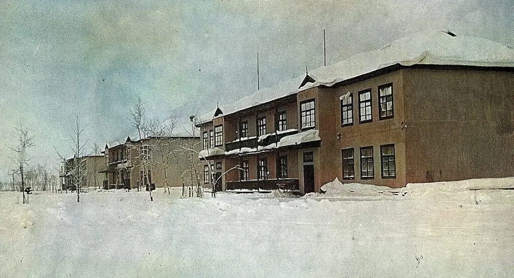 Фото 17 архив АНДорожевца Зима 19391940 г 3 дома с балконами для - фото 19
