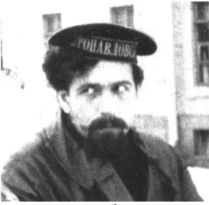 Матрос Дыбенко ПЕ Вот как описал свой карьерный взлет совсем еще тогда - фото 3
