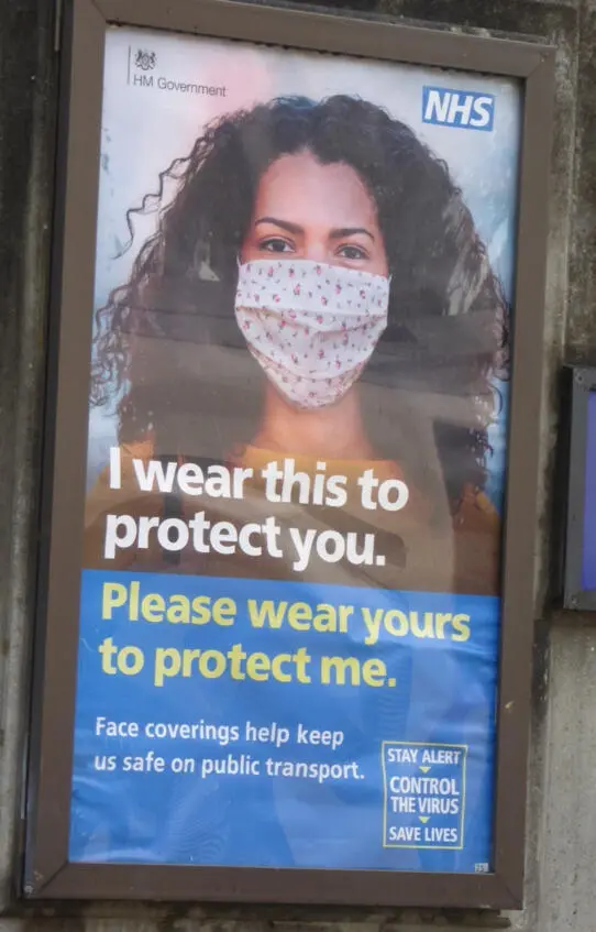 Лондон Уличная реклама 2020 г В самом Лондоне мы и так не увидели больших - фото 9