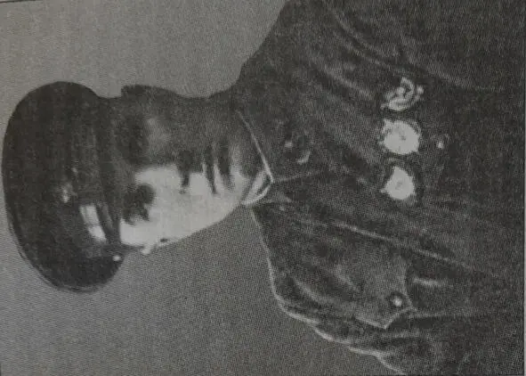 И Р Апанасенко фотография 1937 года Анкета на селение Малые Варанды Стр - фото 24