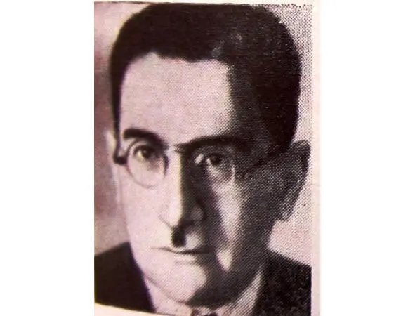 А А Аковбян Рядом с Аковбяном на виньетке фотография профессора Глеба - фото 15