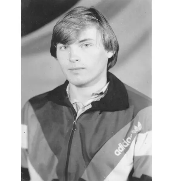 Где твои семнадцать лет 1991 год Когда встречаются одноклассники они не - фото 19