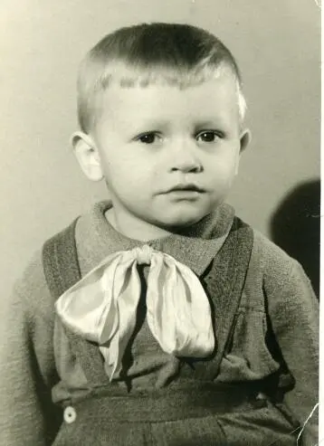 Крылов Алексей Аркадьевич 1957 г Гусь и его жена Лидия Федоровна 1960 г - фото 4