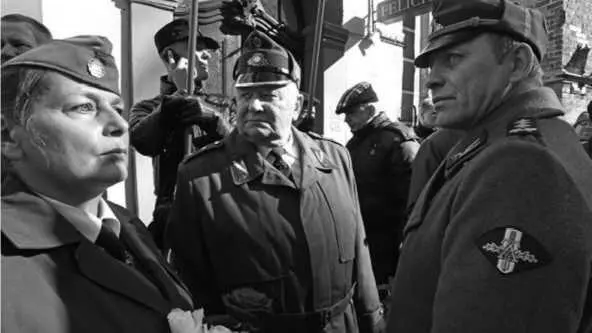 К шествию 16 марта присоединяются и другие официальные лица государства что - фото 9
