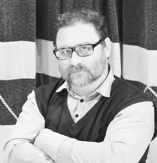 Андрей Вячеславович Новиков родился в 1961 году в с Алабузино Бежецкого района - фото 17