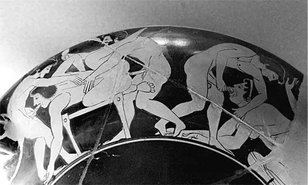 Оргия Рисунок на древнегреческой вазе После многих лет практики публичного - фото 2