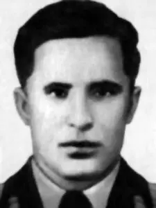ст лейтенант мл лейтенант 1920 Авиачасти 265 иап август 1943 май - фото 88