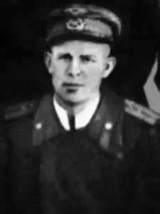 капитан мл лейтенант 1916 Авиачасти 236 иап112 гиап декабрь 1942 май - фото 101