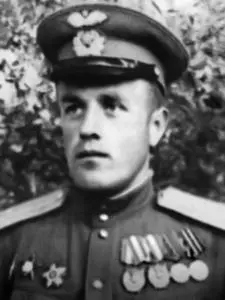 лейтенант мл лейтенант 1922 Авиачасти 30 гиап август 1943 май 1945 - фото 106