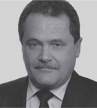 Родился в 1962 году В первый класс пошел в городе Хабаровске студенческие - фото 16