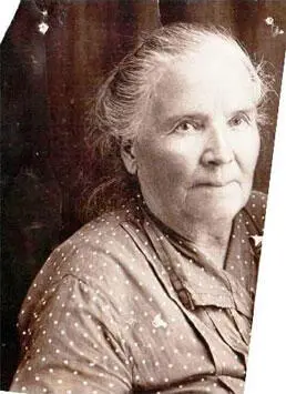 Это Прасковья Матвеевна жена Алония Алониевича Мейстрик Фаина Алониевна - фото 26
