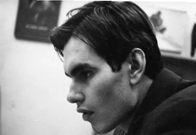 Во время службы в армии 19821983 Глава третья 19821985 Солдат и редактор - фото 10
