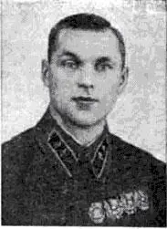 Комдив Рокоссовский К К снимок 1939 г Полковник Васильев И В - фото 18