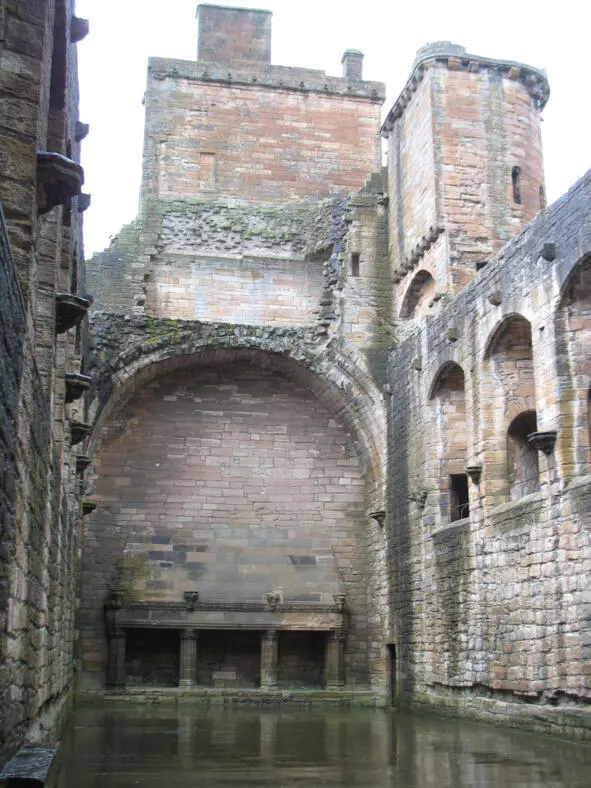Холл замка Линлитгоу Линлитгоу Шотландия Огромный холл волшебного дворца - фото 5