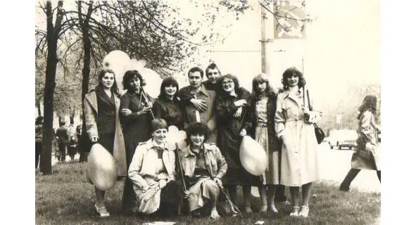 1 Мая 1983г 1 Мая 1983г Да были люди которых буквально заставляли выходить - фото 31