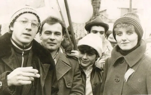 7 ноября 1984г Мы с друзьями тоже готовились к демонстрациям заранее - фото 35