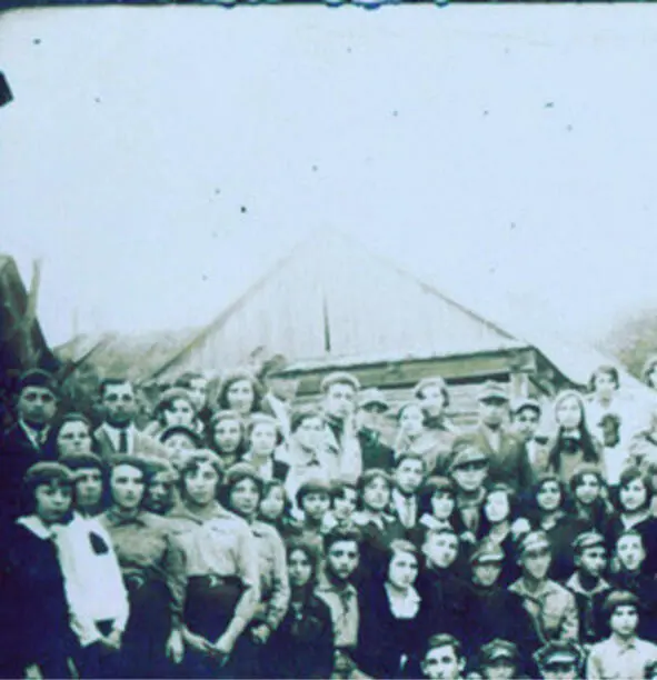 Тамара Жарницкая Альбом Пружаны в прошлом Пружанские евреи 1930 г Источник - фото 21